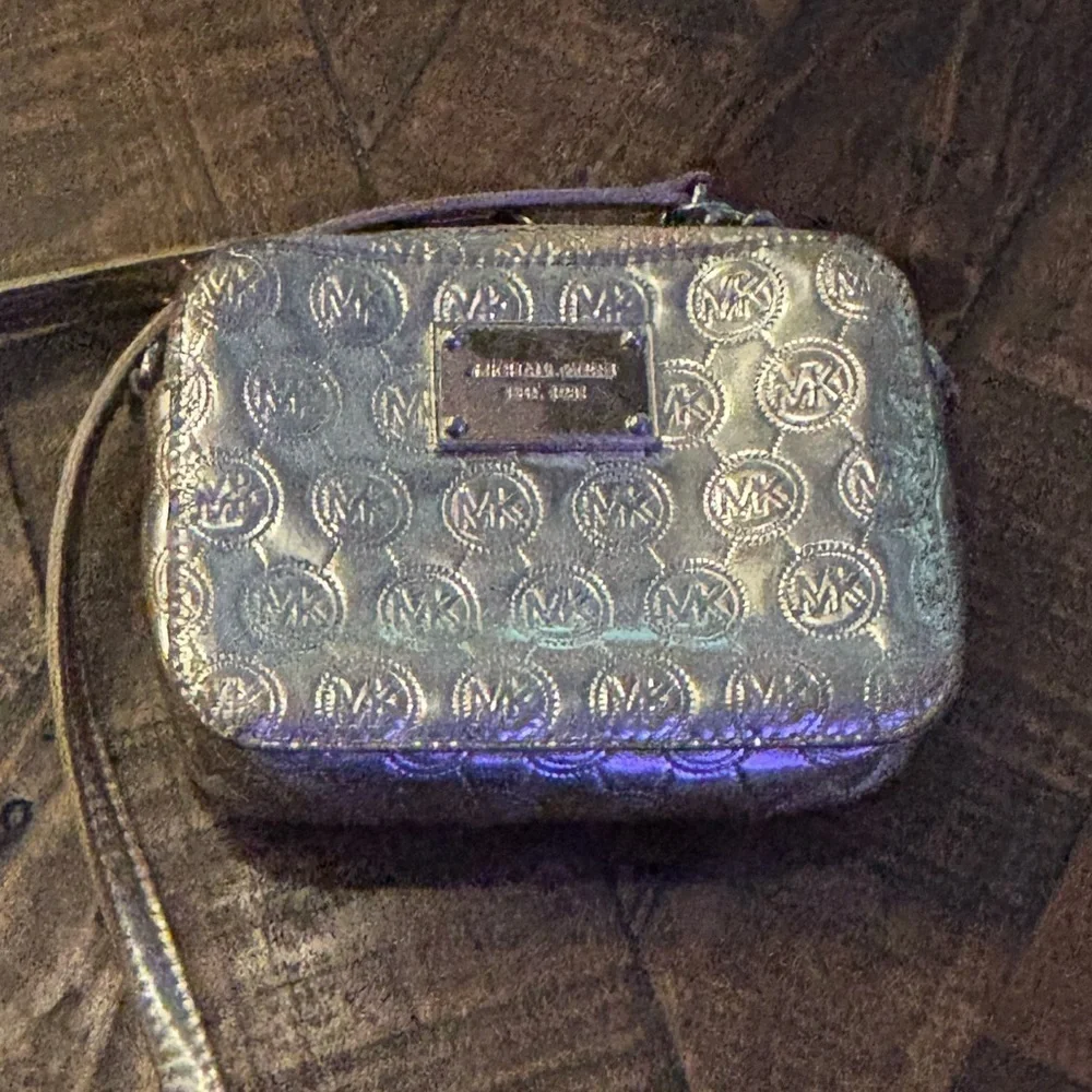 Michael Kors Gold  Crossbody Bag with Ornate Design.Great Condition!